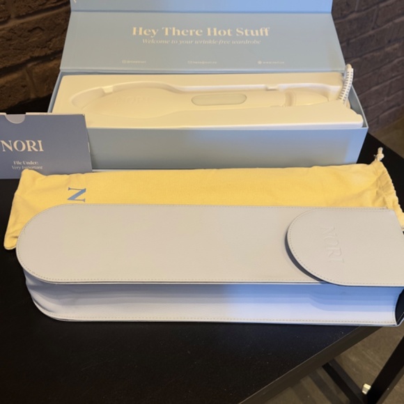 Nori Press Steam Iron - Picture 3 of 7